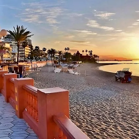 아파트 Hercules Moderno Estudio En Parque La Paloma Con Vista Al Mar 베날마데나코스타